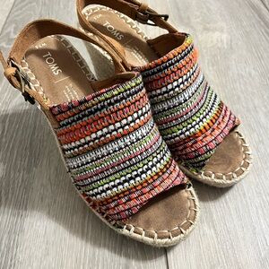 Toms Red and Orange Espadrilles Vibrant Woven Design